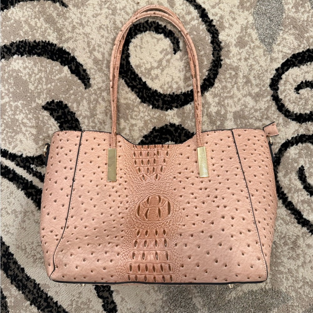 Elegant Pink Textured Women's Bag